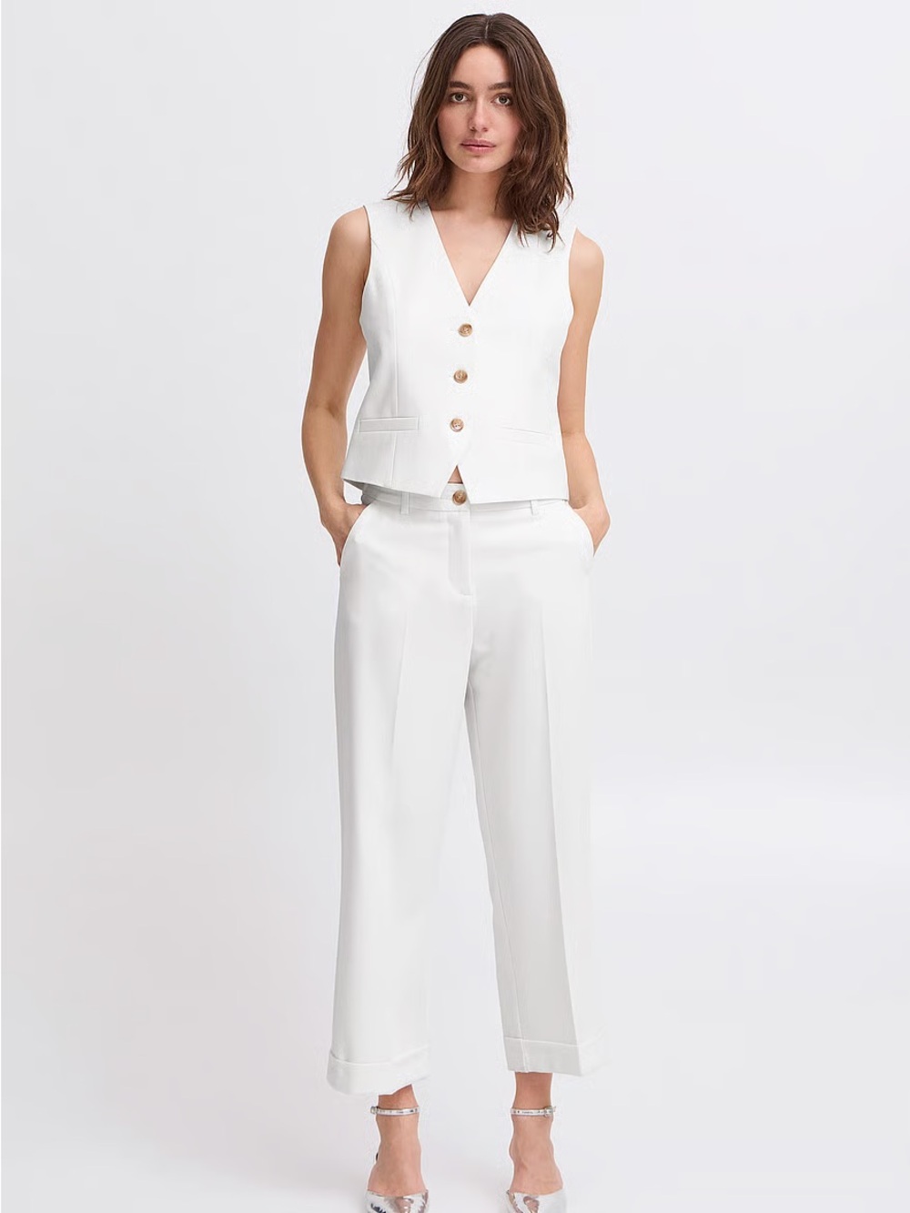 Crisp White Tailored Vest and Wide-Leg Pants Set